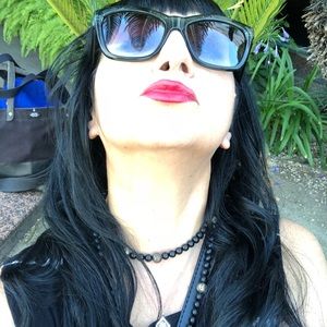 Meet your Posher, Lulu